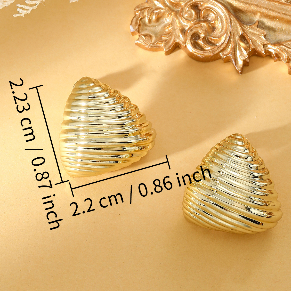 Ribbed Dome Triangle Stud Earrings